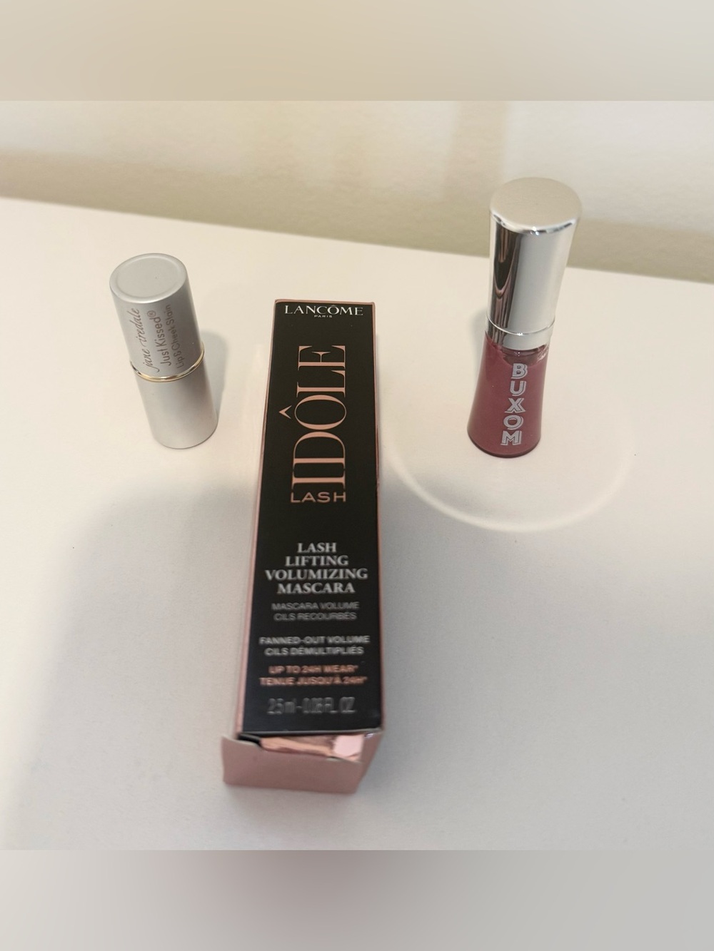 Bundle of NEW makeup minis lips cheeks and mascara